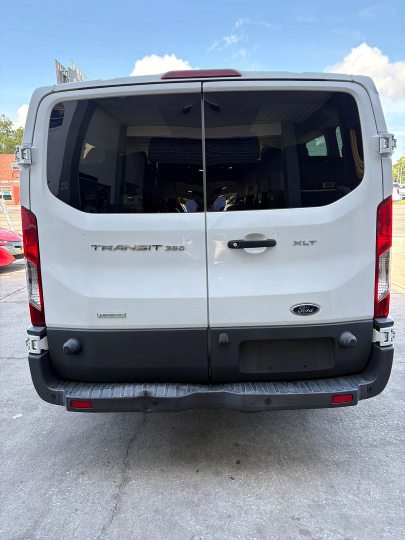 ford transit wagon 2018 1FBZX2YG4JKA44965 image ford transit wagon 2018 1FBZX2YG4JKA44965 image